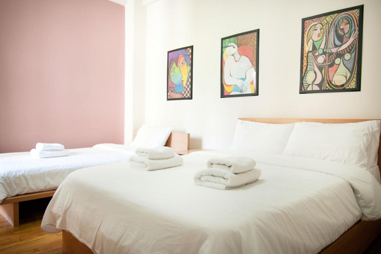 Appartamento Cozy Flat In Heart Of Acropolis Atene Esterno foto