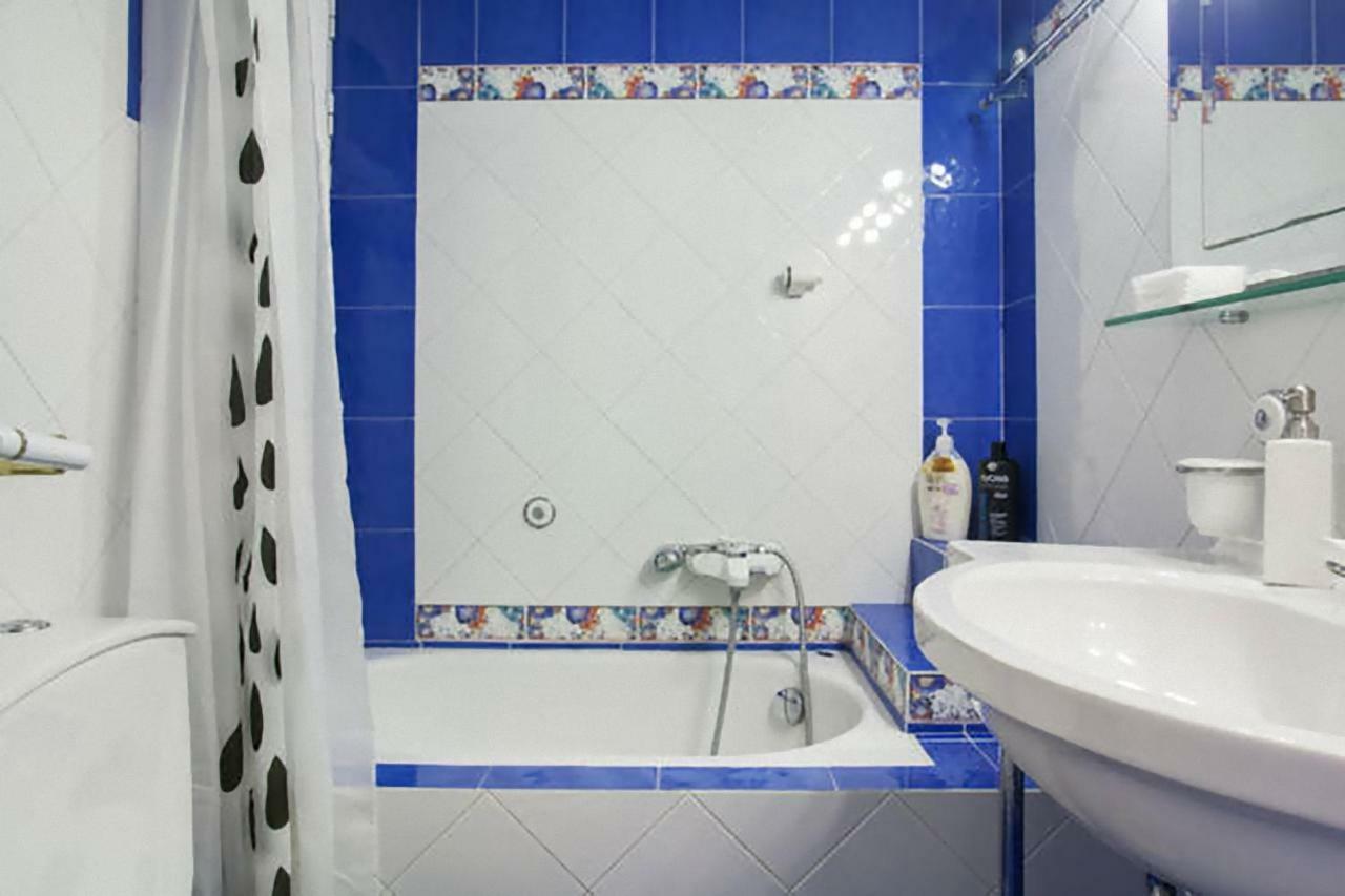 Appartamento Cozy Flat In Heart Of Acropolis Atene Esterno foto